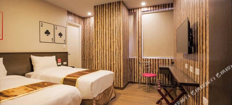 台中扑克商旅图片