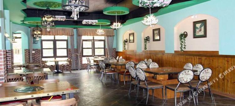 石柱山色主题花园酒店图片