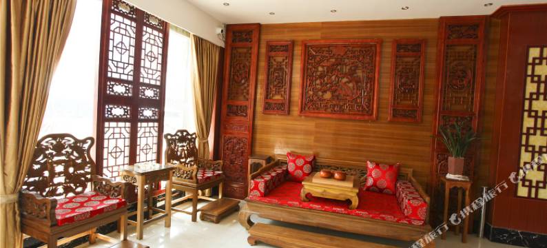 罗平馨缘酒店图片