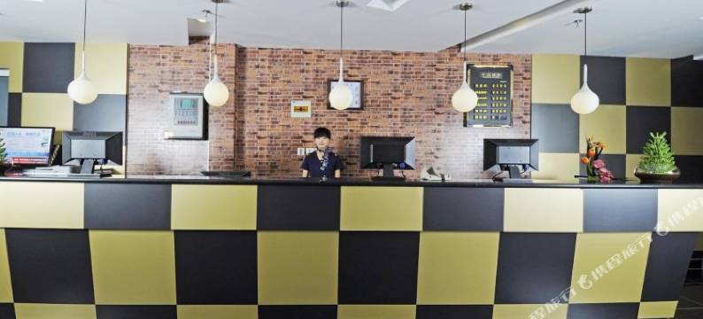 曲园宾馆(北京鸟巢科技大学店)图片