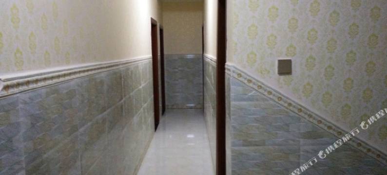 禄劝红越酒店图片