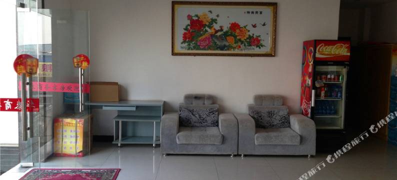 华泰商务宾馆(武汉白沙洲农副产品大市场店)图片