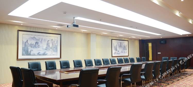 郑州华筑商务酒店(方特店)图片