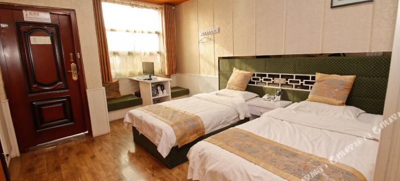 兴平华田生态酒店图片