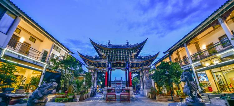 花美时酒店(大理古城博爱路店)图片