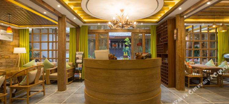 花自在•雪山逸享•空中花园360°高空度假别院(丽江古城四方街店)图片