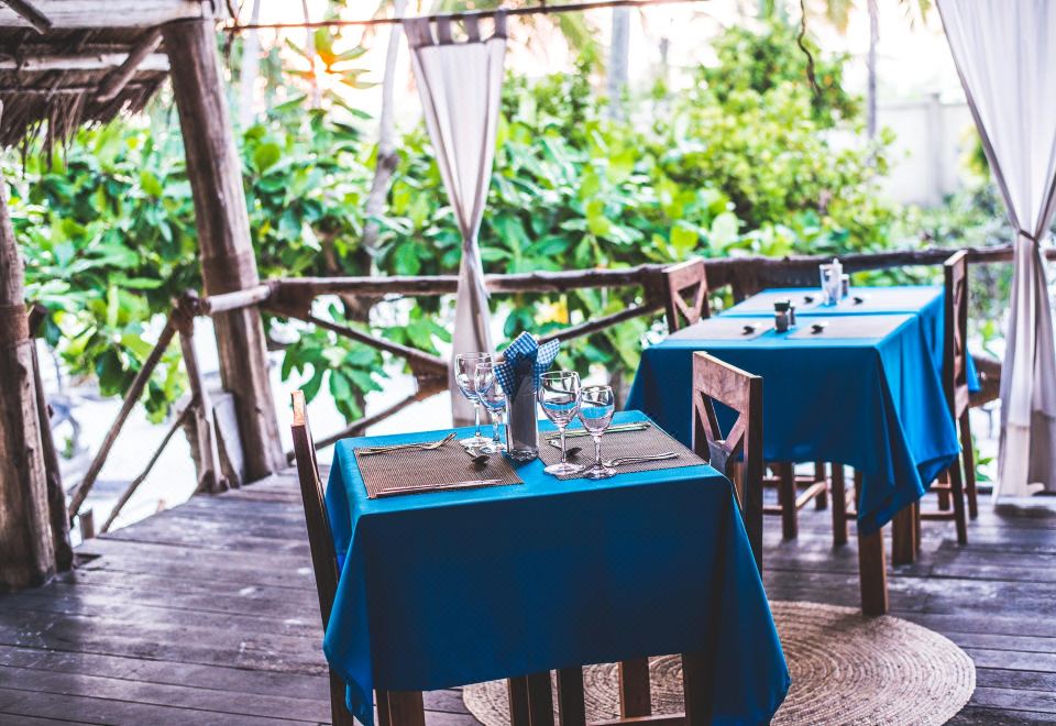 Kae Funk Resort Hotel Overview