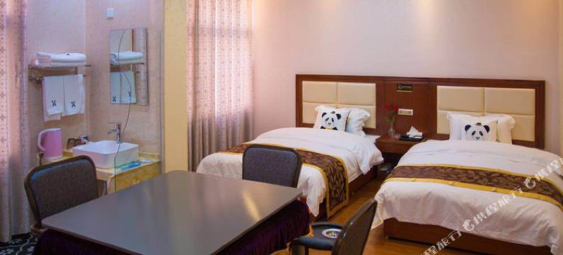 佛坪晨希酒店图片