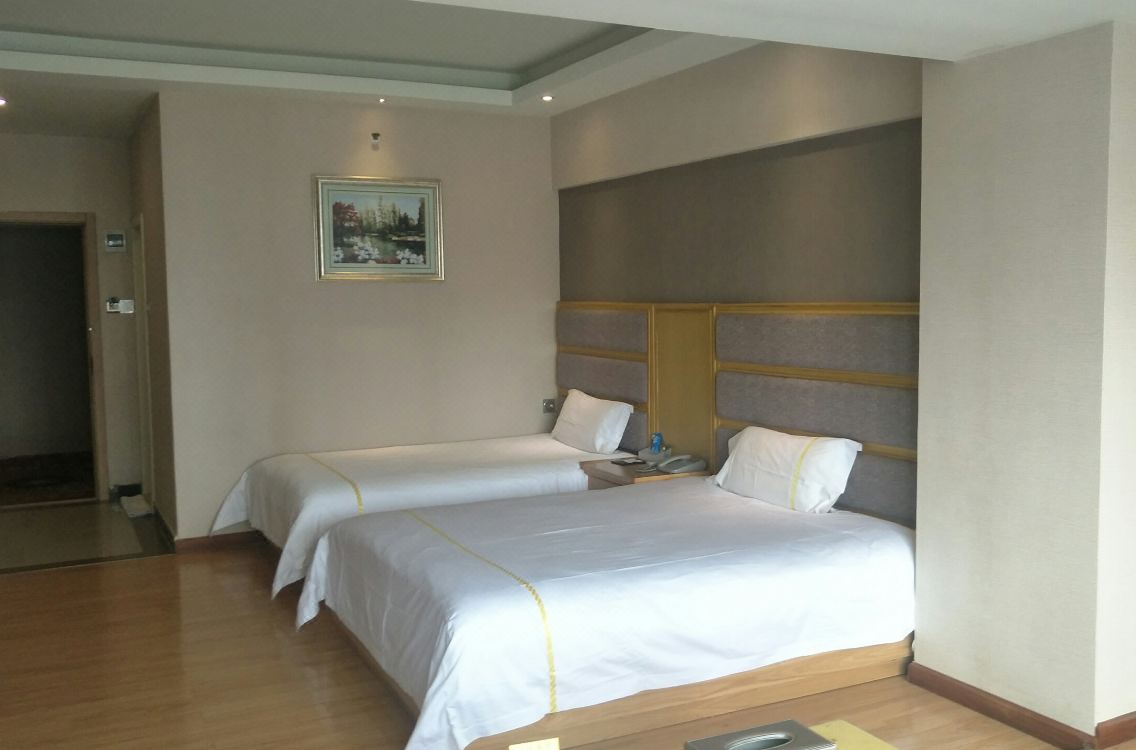 广怡酒店(茂名官山三路店)