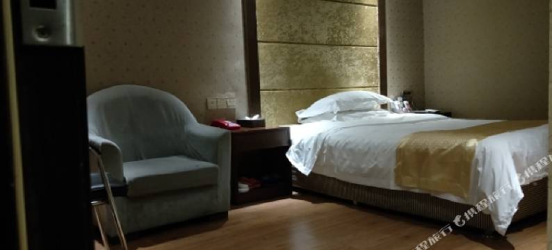 开江橄榄酒店图片