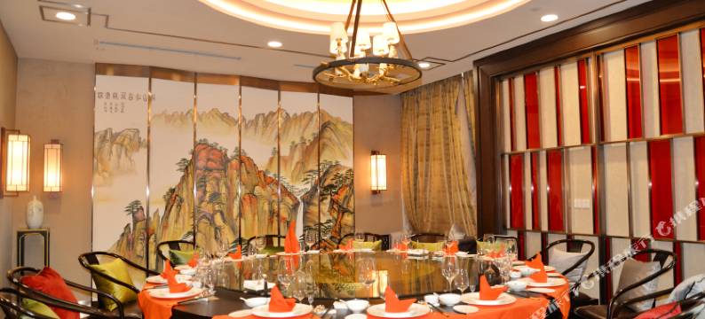万山红大酒店(铜仁四小店)图片