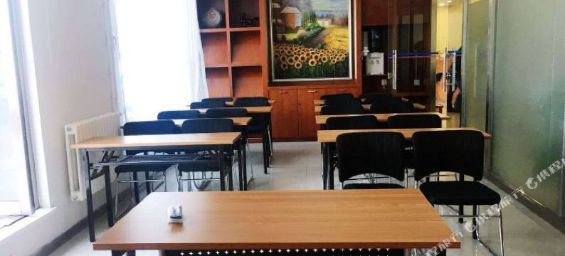 TOWO上品酒店(西部汽配城店)图片