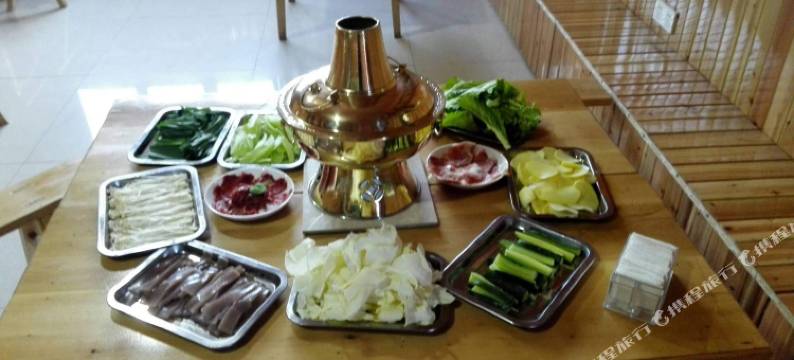 平武格桑美朵避暑山庄图片