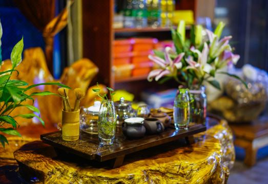 Huangshan Qingtan Peak No. 6 Theme Bed and Breakfast Hotel Overview