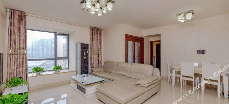 成都旅途欢乐屋公寓图片