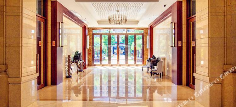 海南亚泰温泉酒店图片