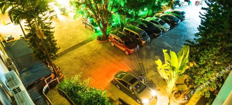 盈江信和商务酒店图片