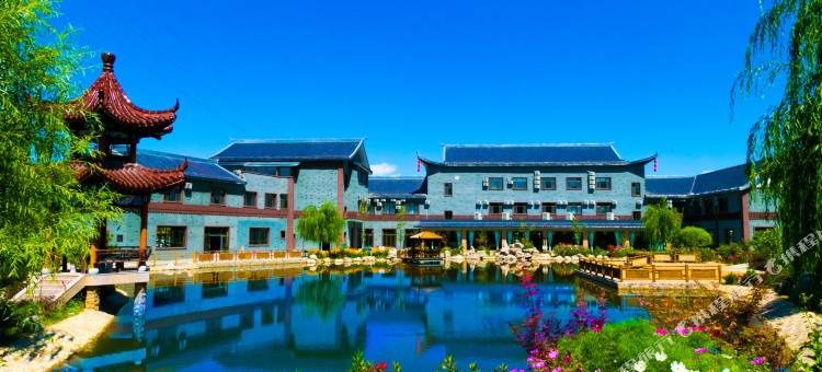 新源沁园假日酒店图片