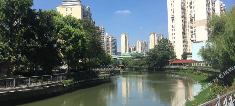 上海静净宾馆(漕宝路地铁站店)图片