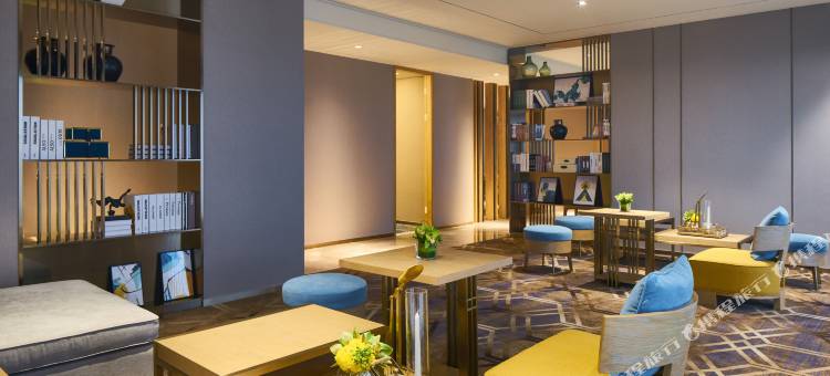 上海三甲港绿地铂骊酒店(浦东机场店)图片