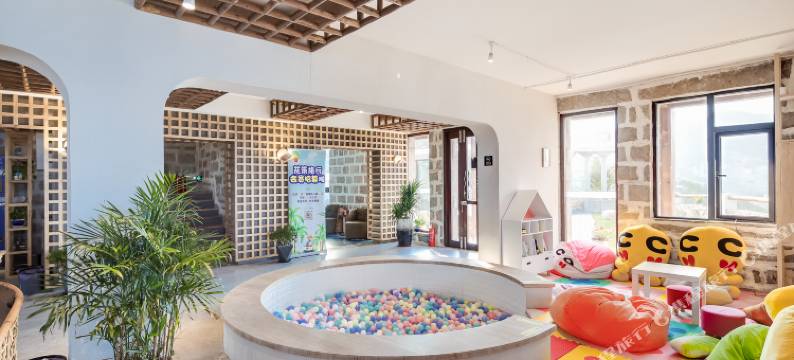 温岭海空下的院子海景民宿(洞下沙滩店)图片