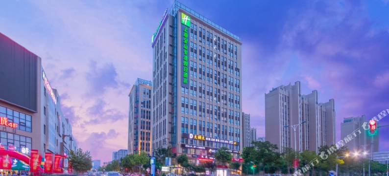 上海金山智选假日酒店图片