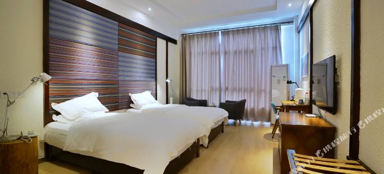 林芝峰行驿藏泊花园酒店图片