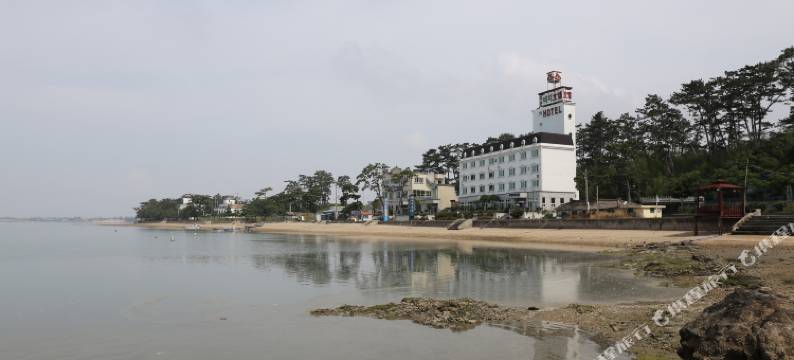 务安海滩酒店(Muan Beach Hotel)图片
