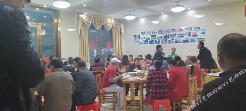 资兴望湘园山庄图片