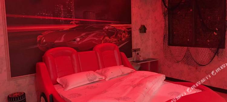 师宗阳光爱巢主题酒店图片