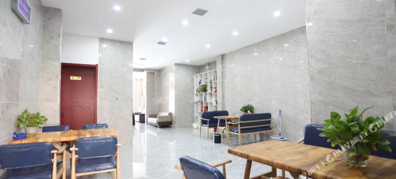 新郑锦程四季酒店(郑大一附院南院区店)图片