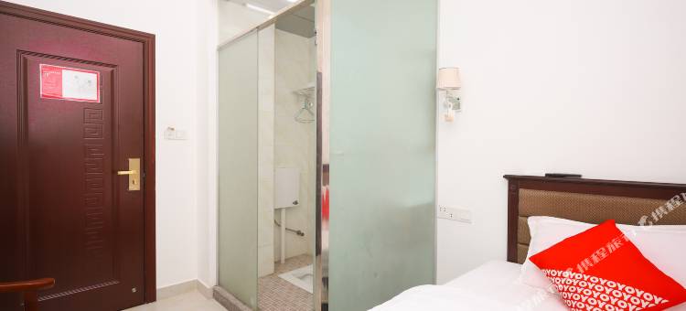 OYO潮州捷运旅馆图片