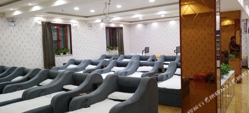 嫩江阳光浴池宾馆图片