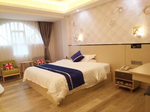 东方鸿运宾馆(东方体育广场市政府店)