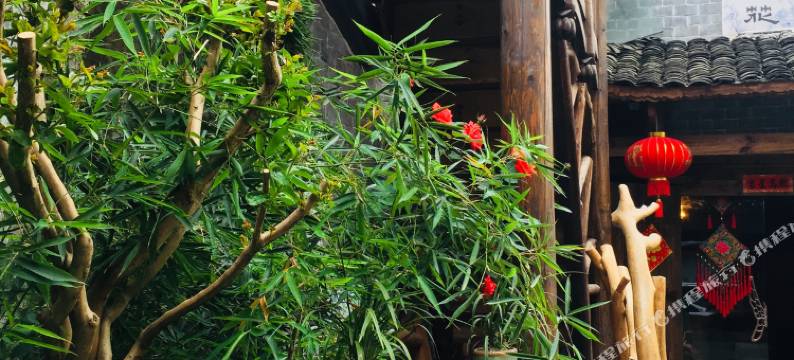 蝶恋花织女阁人文客栈(张家界天门山店)图片