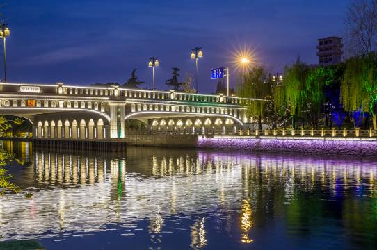 花筑·安纳禧奢民宿(东关街何园店)图片