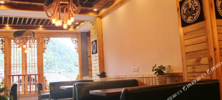 Q加·雷山西江枫叶蝴蝶度假酒店图片