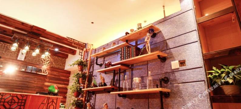 重庆途途艺术时尚酒店图片