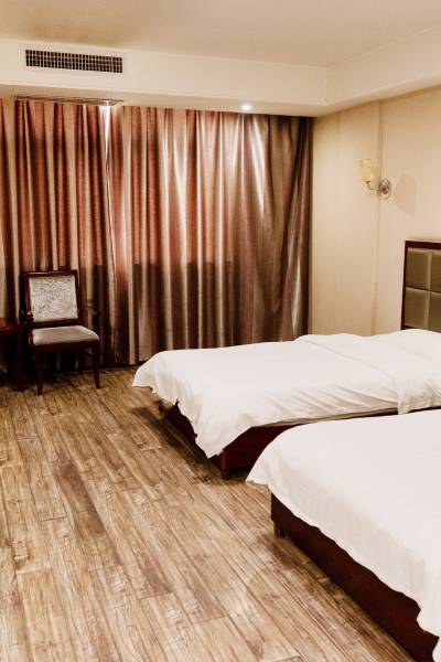 53条点评近远安县人民医院|距市中心直线180米远安俊美佳商务宾馆酒店