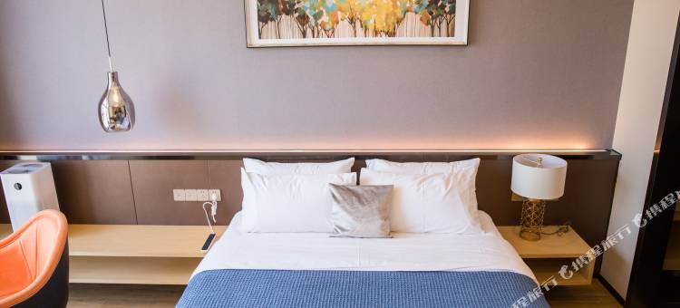 重庆小七民宿(重庆科技馆分店)图片