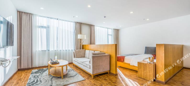 莲花府邸文化酒店(稻城亚丁景区游客中心店)图片