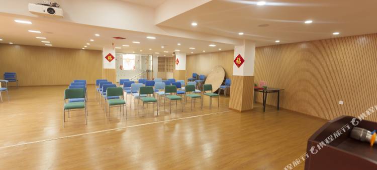 TOWO上品酒店(深圳龙岗坪地店)图片