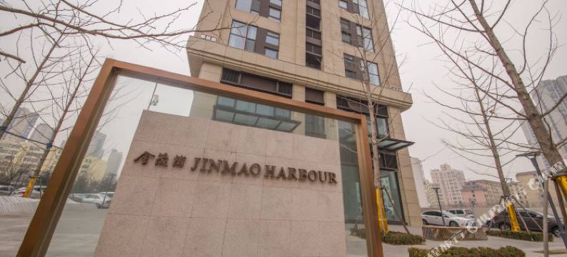 青岛万丽海景LOFT观海度假公寓(栈桥火车站店)图片