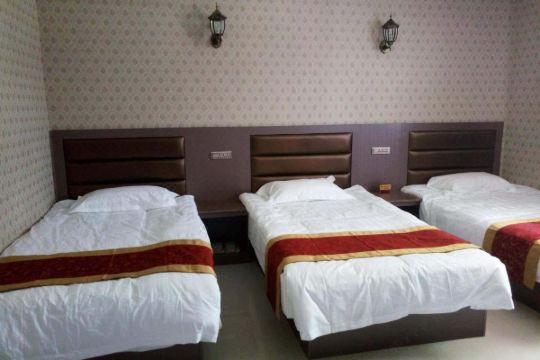 选择房间开业:2018尼勒克草原驿栈主要经营餐饮,住宿,休闲娱乐一体化