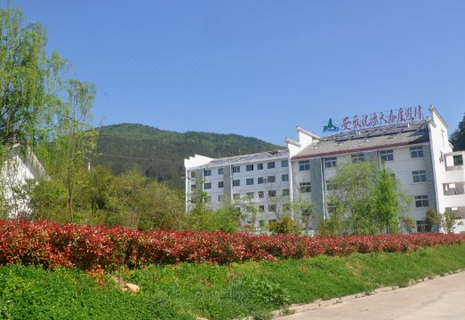 Tiantai Resort Hotel Overview