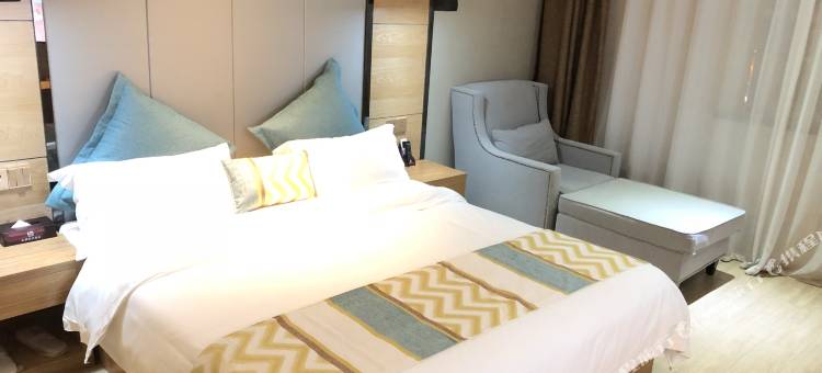 金澜假日酒店(武汉科普公园地铁站店)图片