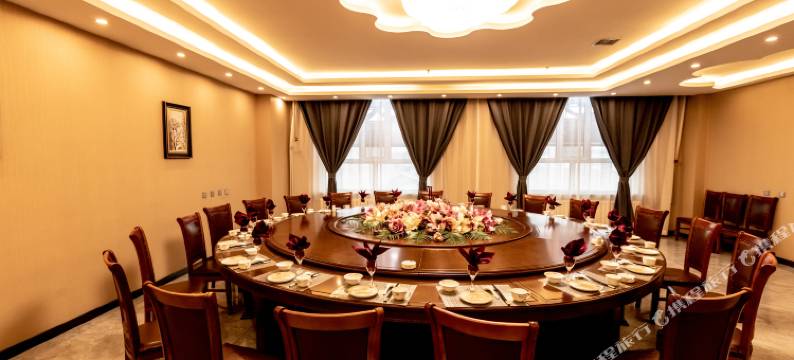 呼伦贝尔吉祥凯悦主题酒店图片