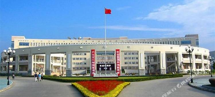 柏曼酒店(黄冈师范学生街店)图片