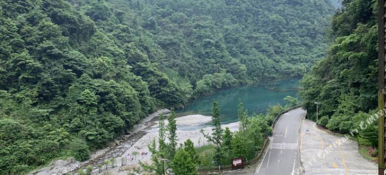 大邑彩乐西邻乡村酒店图片