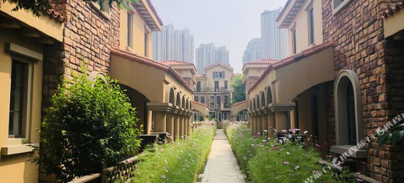 丹东宾安思别墅(丹东鸭绿江大街店)图片